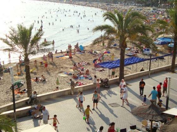 Apartamento playa LLevant mejor zona Salou Buitenkant foto